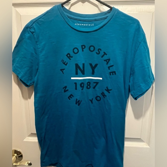 Aeropostale Men's Blue Graphic T-Shirt - Picture 2 of 4